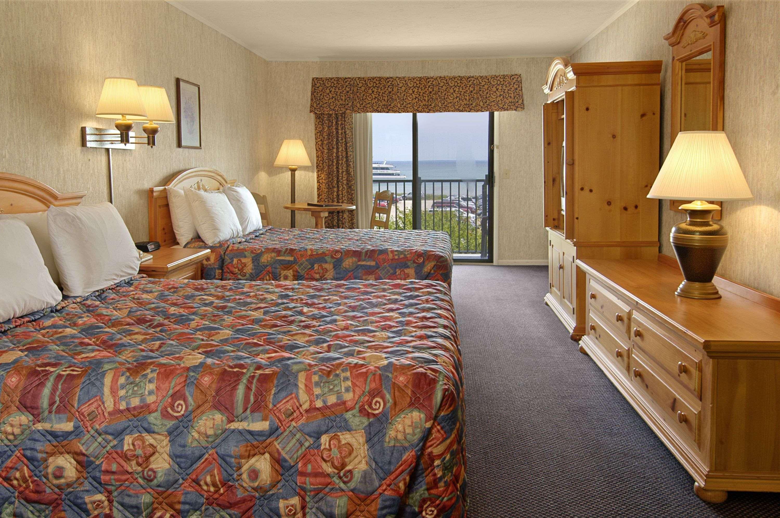Days Inn By Wyndham Mackinaw City - Lakeview Eksteriør bilde